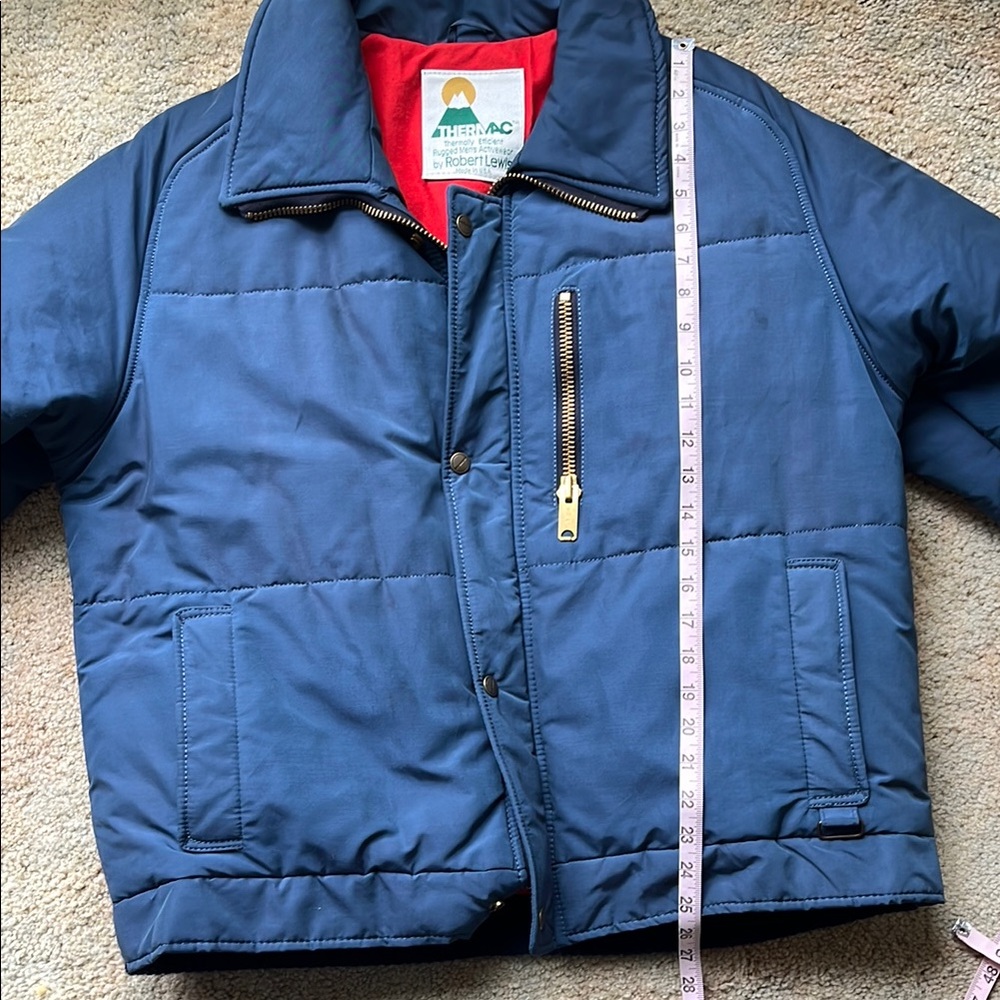 Vintage navy Blue Puffer Coat with Insulated Warmth - Picture 12 of 12